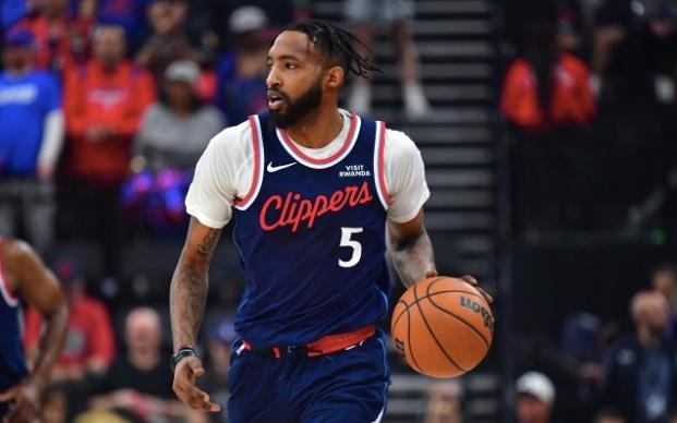 NBA伤情更新:詹姆斯首秀倒计时,文班小腿拉伤,快船一喜一悲