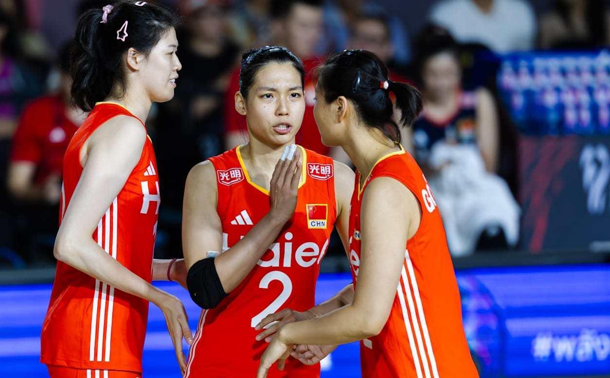 恭喜！中国女排五朵金花留洋：3大主攻