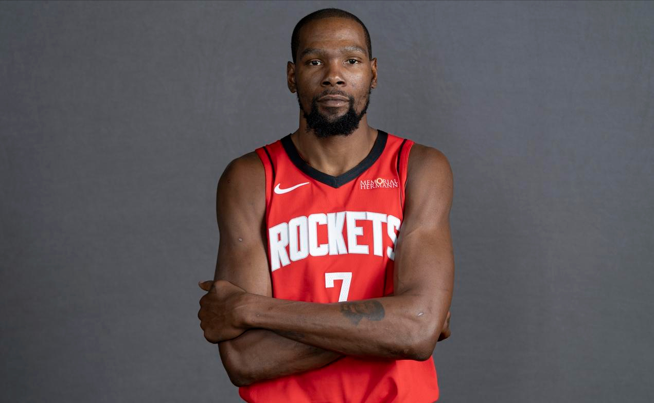 前雷霆三少生涯共赚14亿,如今三人待遇天差地别,时代变了