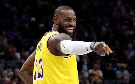 詹姆斯回归进入倒计时身体反馈良好