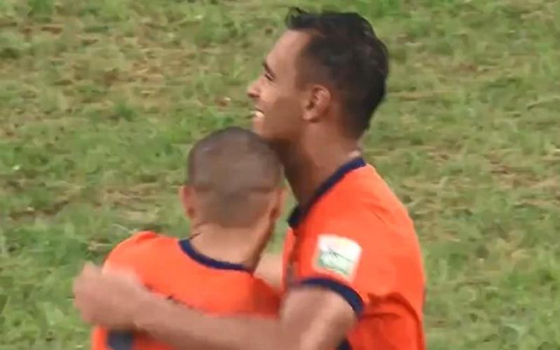 青岛海牛5名外援合同全部到期，目前