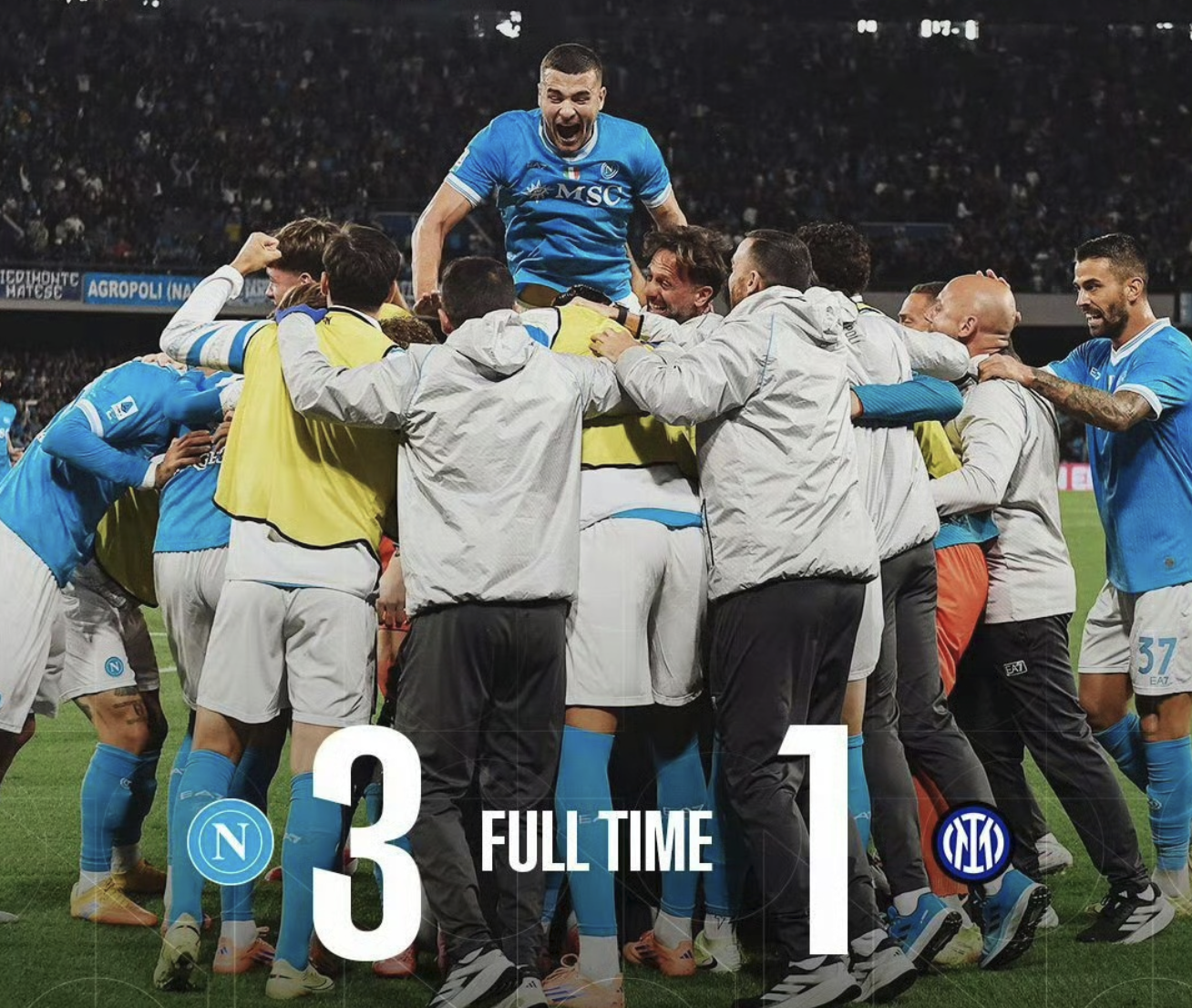 31!那不勒斯终结国米7连胜,孔蒂欧冠放水输26,意甲强势登顶