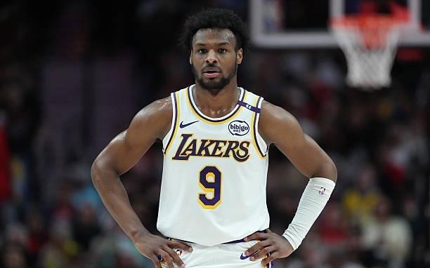 機遇！布朗尼賽季首次+生涯第2次首發(fā)上季戰(zhàn)雄鹿曾17分創(chuàng)新高