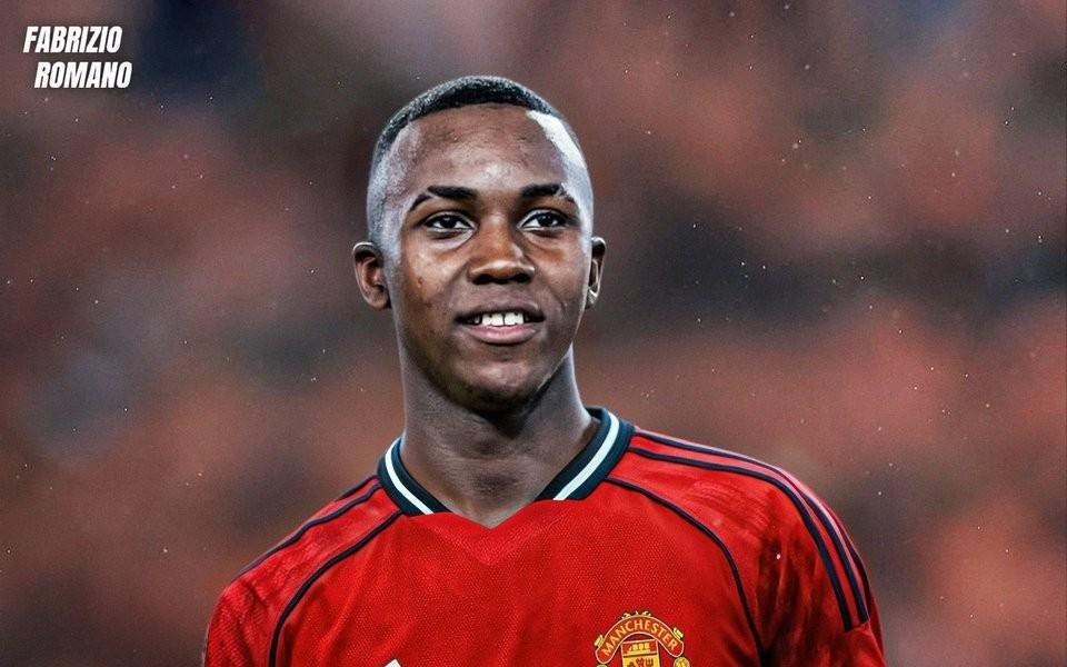 羅馬諾：曼聯(lián)新援奧羅斯科將在未來幾天抵達(dá)英國完成轉(zhuǎn)會流程