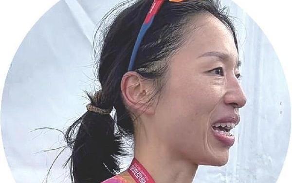 医院通报“最快女护士”涉及违规兼职、虚假调休