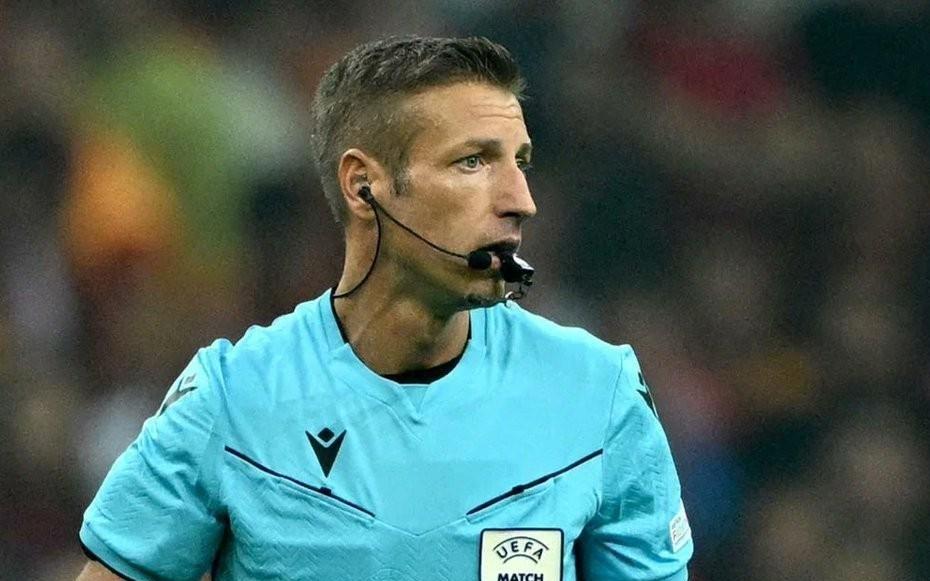 官方:意大利裁判马萨将执法欧冠第6轮巴萨vs法兰克福