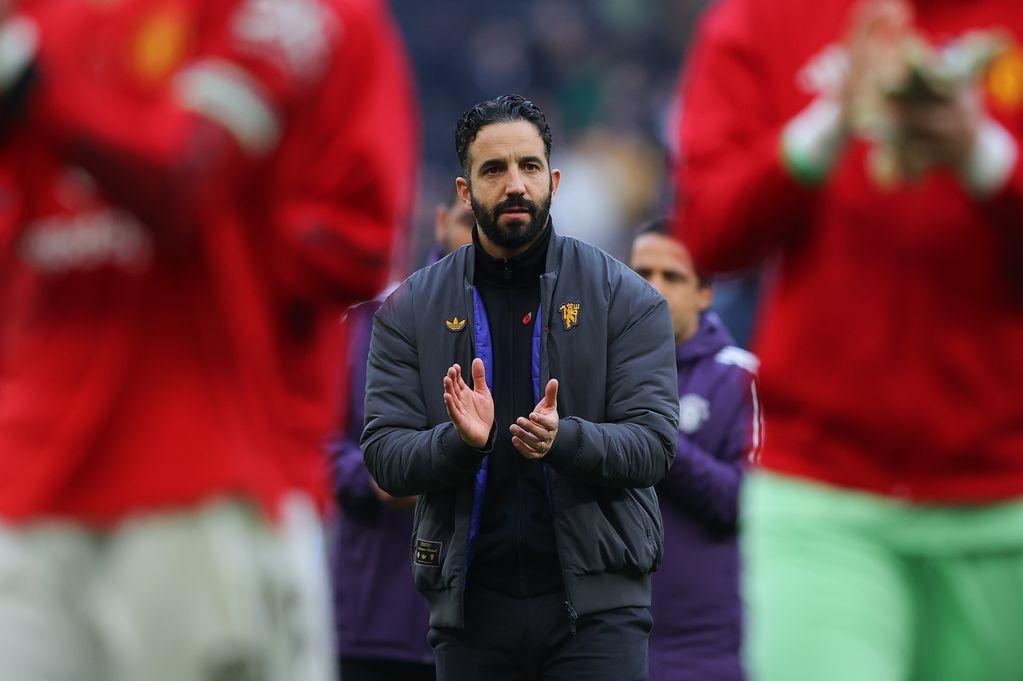 双冠王得主愿投曼联！英超顶级右后卫，冬窗转会有戏