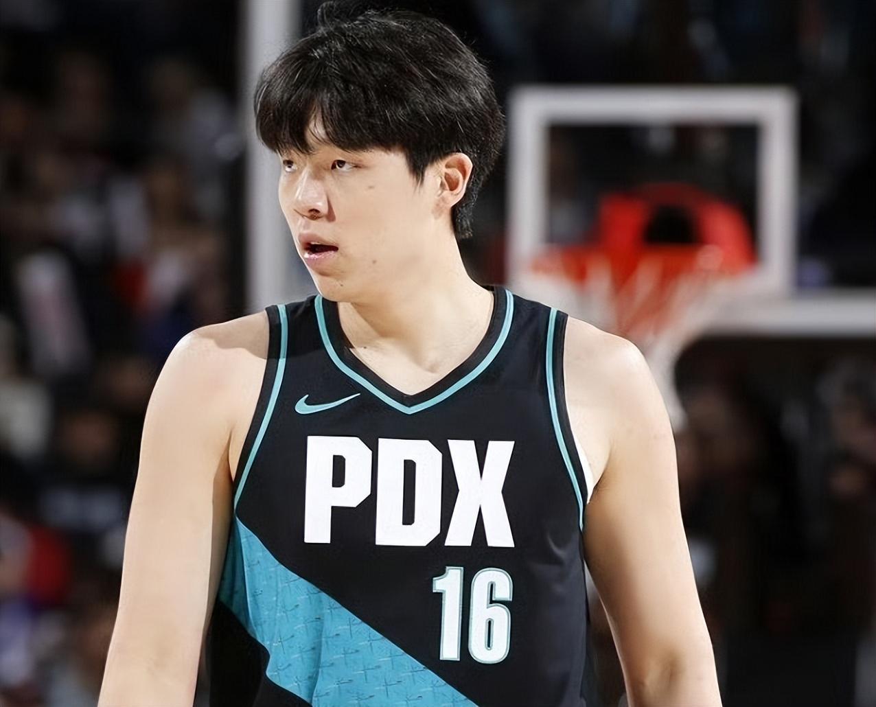 9分5板3助1帽!杨瀚森一战刷新5项NBA新高,开拓者主帅把话挑明