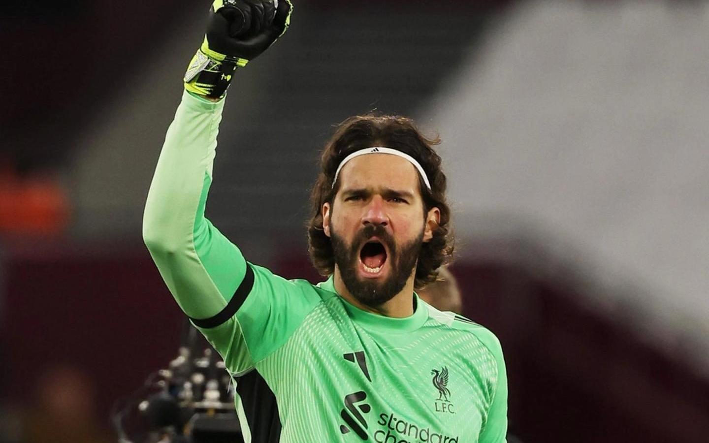 阿利松:当前防守是核心要务球迷支持是红军创造辉煌的原因