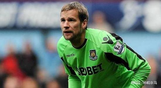 英超输球最多的门将，21岁转会费10万镑，43岁退役太意外