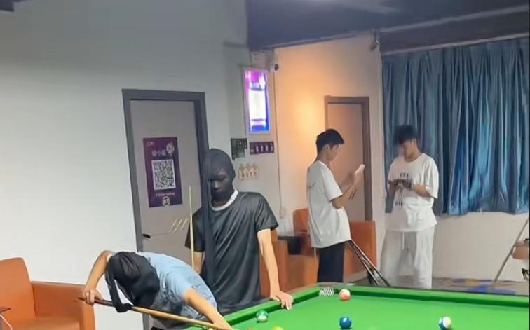 为什么打台球一定要穿黑丝