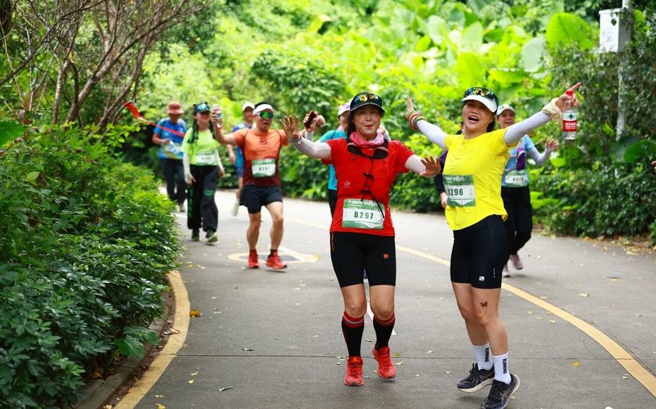 创新“体育+商业”融合模式，梅林街道举办鲲鹏径越野接力赛