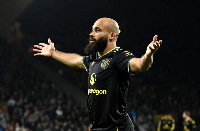 凌晨4点曼联复仇战！赢球将连超3队冲进前5B费追赶小贝