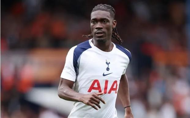 太阳报:比苏马被发现再次吸笑气,上次同样行为被热刺禁赛