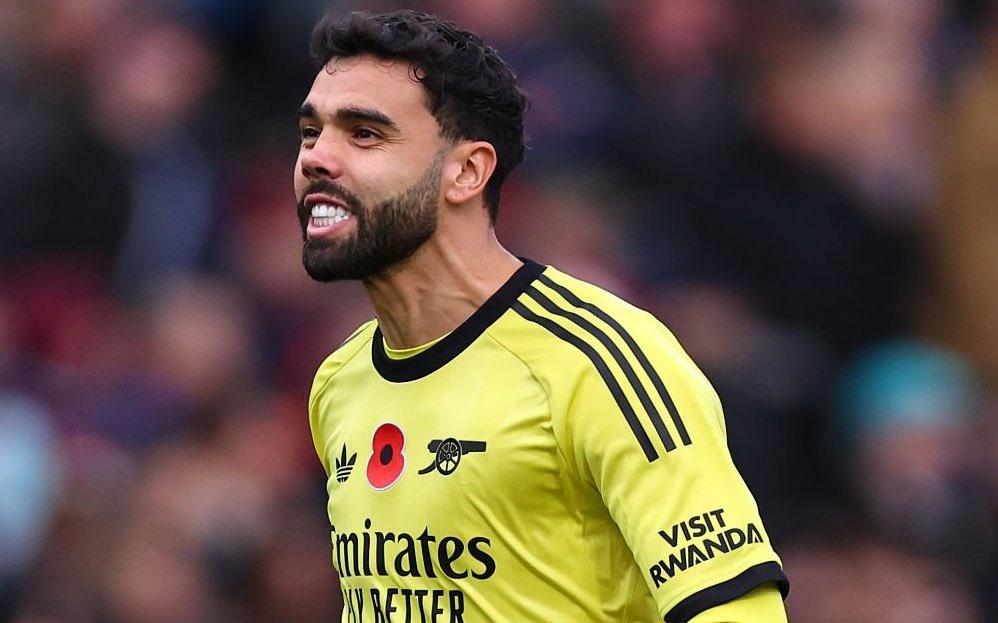 场内票英媒：拉亚成收入最高的观众，近4轮3次0扑救躺赢