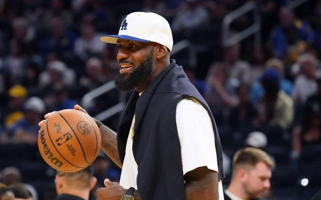 搞笑,湖人队詹姆斯透露在伤病缺阵期间最不怀念的是什么