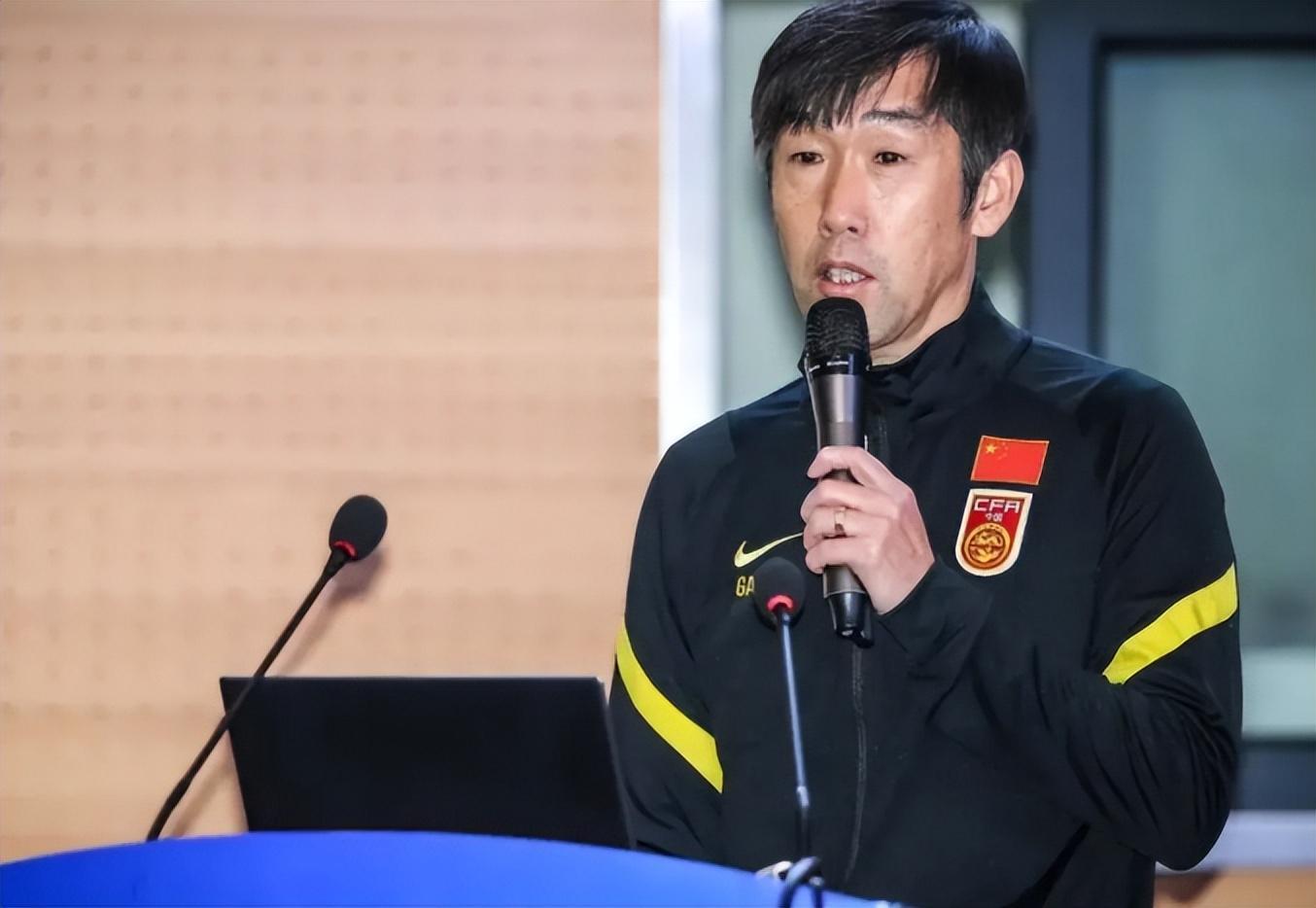 国安队未来要是考虑土帅接手，高洪波有望成第一热门，值得期待