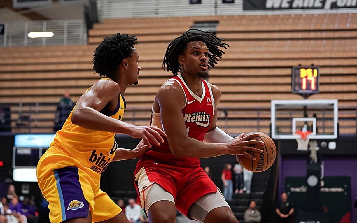 发展联盟场均三双!开拓者为什么不给二队的先发控卫一次机会