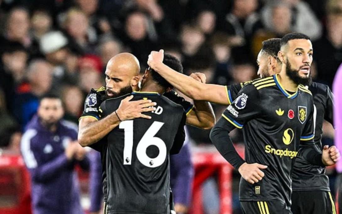 邮报:踢森林凸显了阿马德的位置困境,他的防守会被对手利用