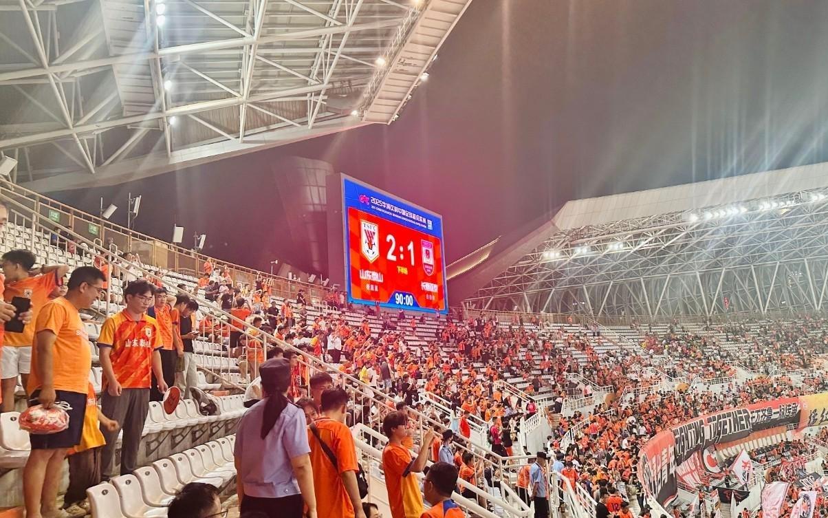 鲁媒：克雷桑的低迷仍没有改善迹象彭啸没完全适应中超节奏