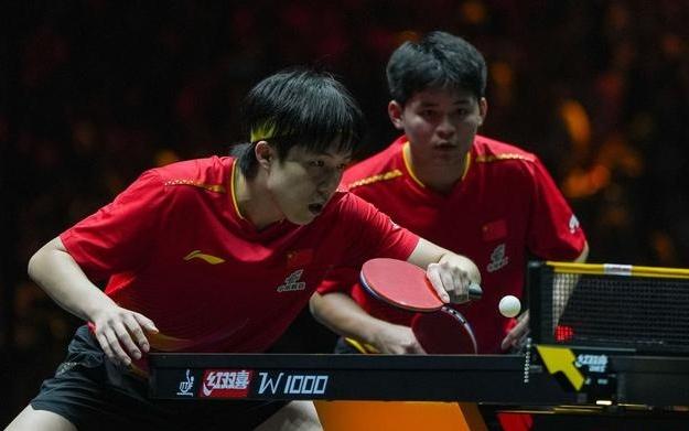 王楚钦林诗栋获WTT中国大满贯赛男双冠军