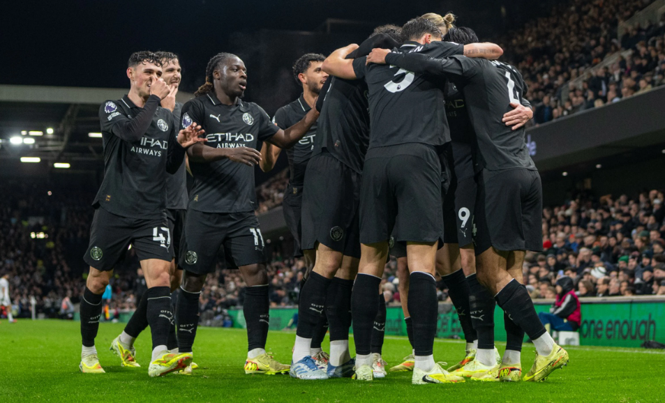 111场轰100球！就在凌晨，哈兰德创造英超33年历史纪录，曼城54