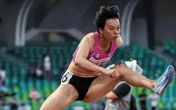 绝杀吴艳妮的最大黑马,让耐克汗流浃背了!