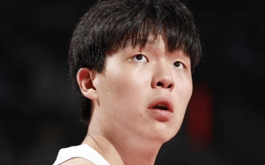 杨瀚森打出最差一战!机会球投丢,防守+篮板仍糟,尽快调整吧!
