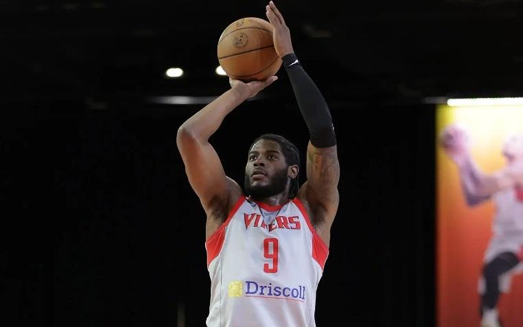 进攻端的表现有所提升，但火箭二队锋线新秀还是缺乏足够的统治力