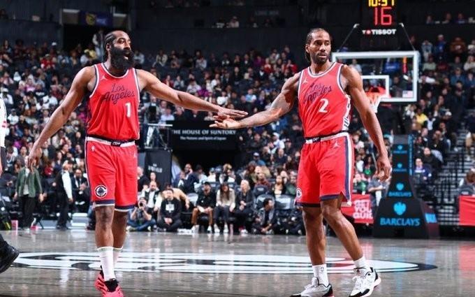 坚持北伐不拆队，记者：快船队已决定在交易市场中当买家引援