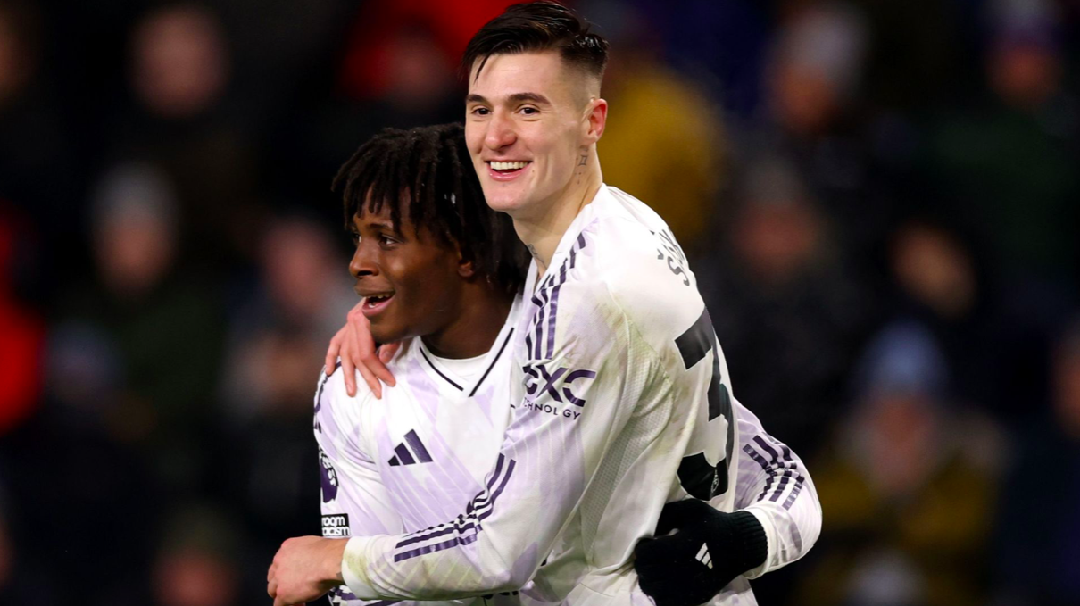 22！连11轮不胜的倒数第二都赢不了7.2亿豪门连平升班马+垫底队