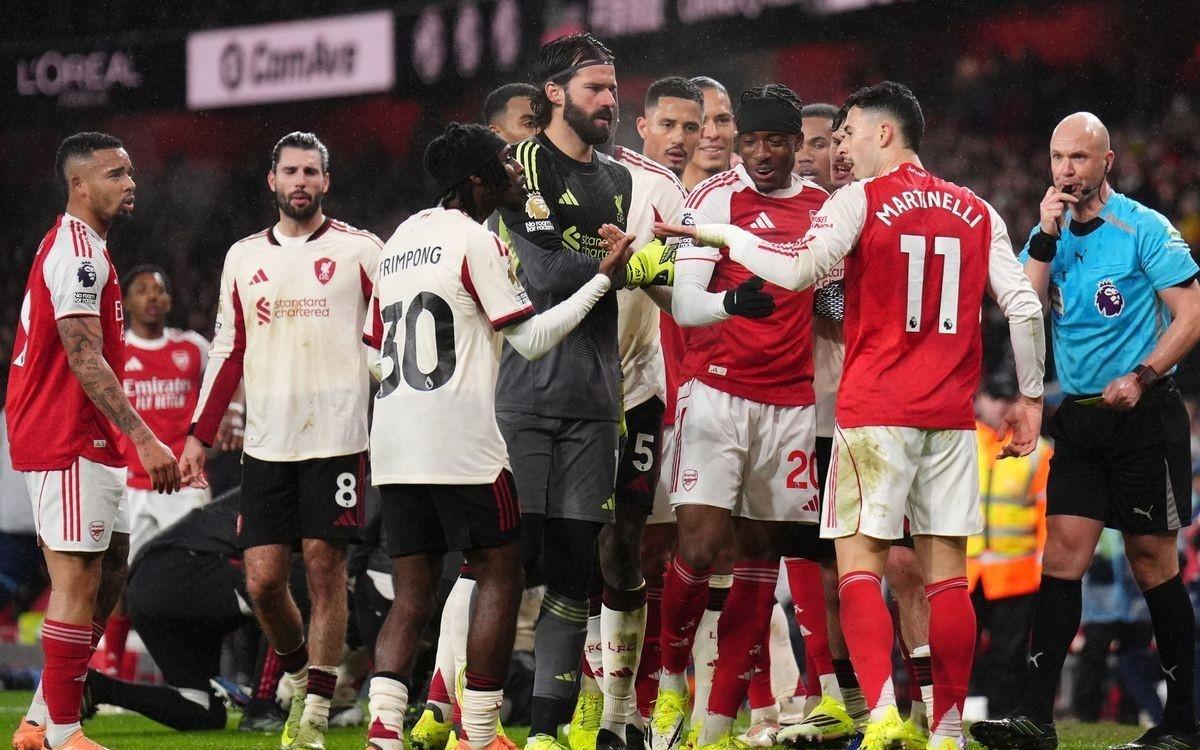 利物浦首席跟队：英足总必须立即采取行动处罚马丁内利