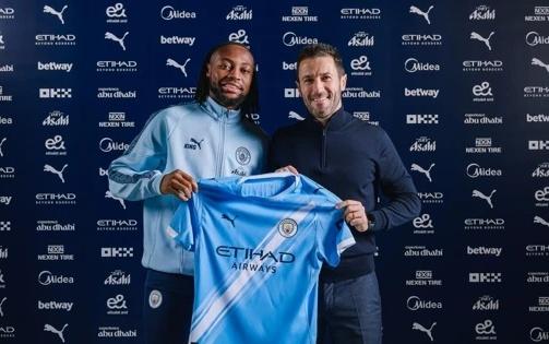 强援加盟！曼城官宣26岁塞门约加盟：签