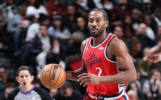 是否出战背靠背伦纳德：看看明天早上