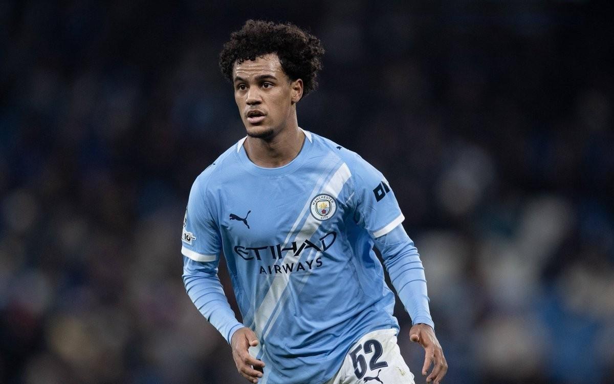 德天空：多特正在密切关注鲍勃，马尔穆什仍希望留在曼城