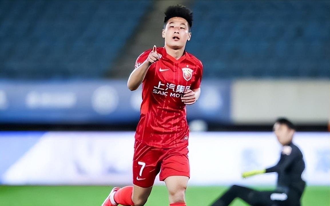 冬训刚一开始，海港就迎来好消息，强过买任何外援，中超卫冕有戏