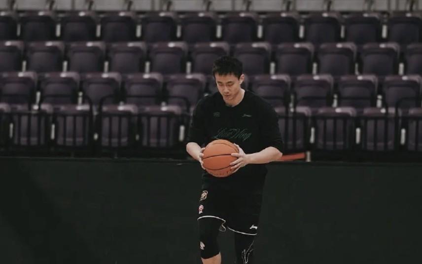 即将伤愈归来，辽宁本钢官方：赵继伟成功通过CBA体测