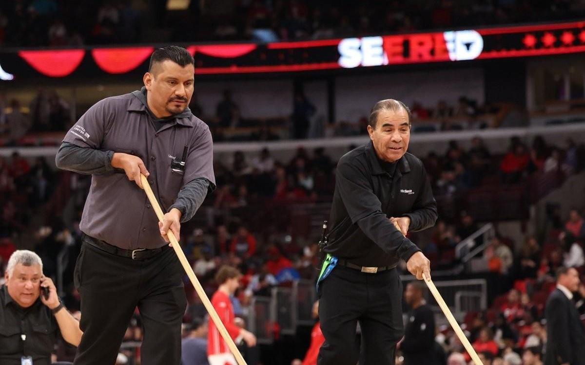 官方：因场地出现冷凝水而延期的公牛vs热火将于1月30日重赛