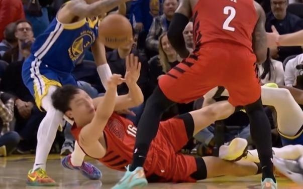 NBA战报杨瀚森3分2板，积极拼抢撞到后脑勺！勇士11997轻取开拓者，巴特勒16分6板5助，库里7分4板11助