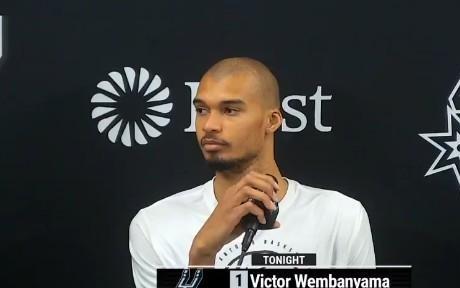 文班谈NBA门面称号：有时被黑有时被爱，只要保持真我就能拥有美好人生