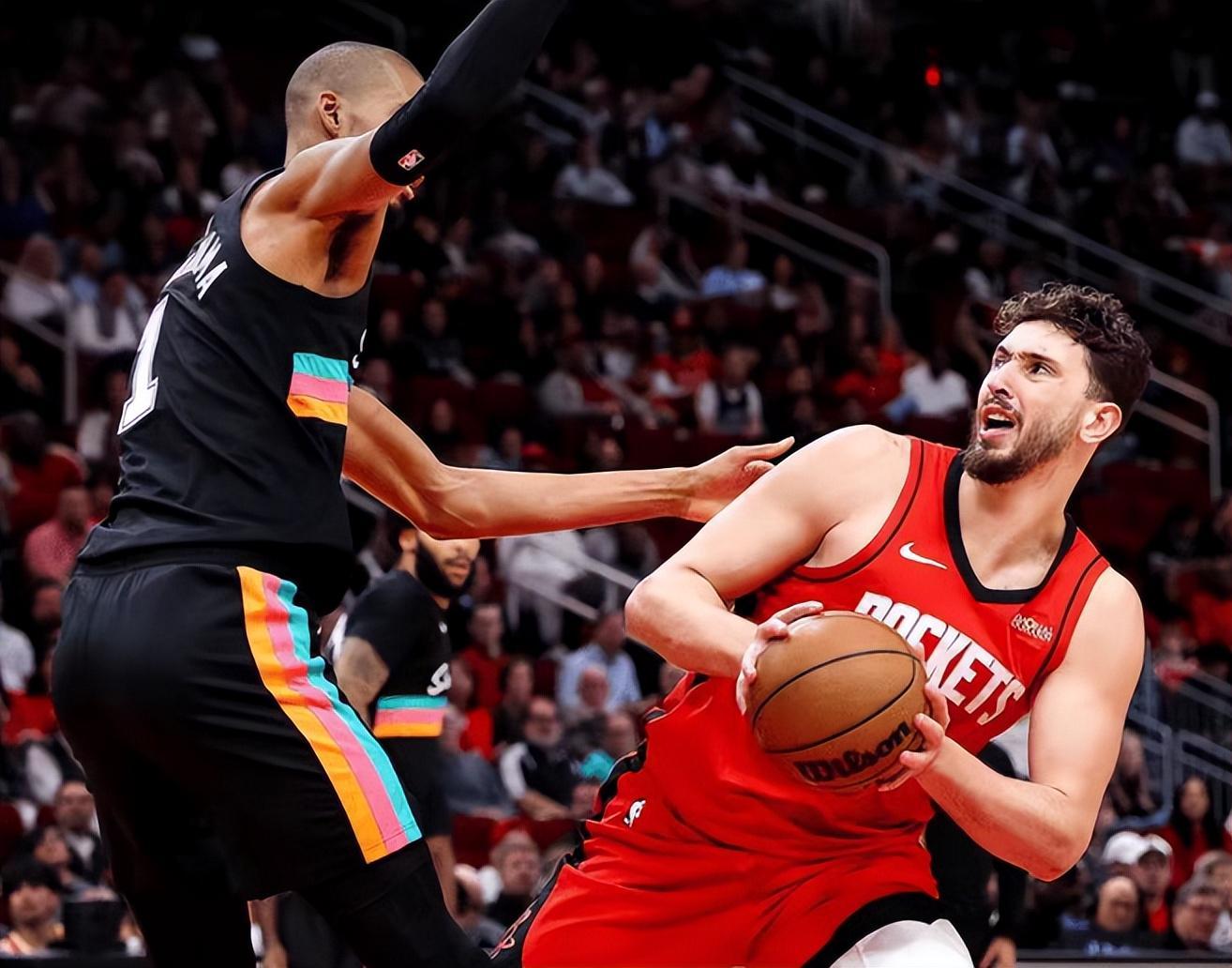 今日的NBA常规赛结束了所有比赛，最新积分榜如下！