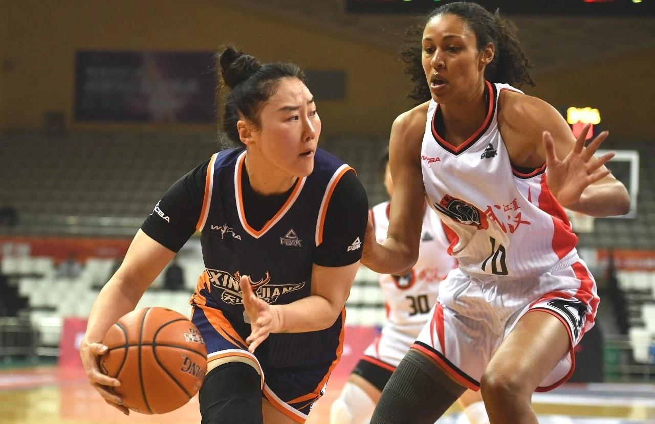 连场轰22+11！中国女篮31岁王牌大闪耀：宫鲁鸣重用新科助攻王