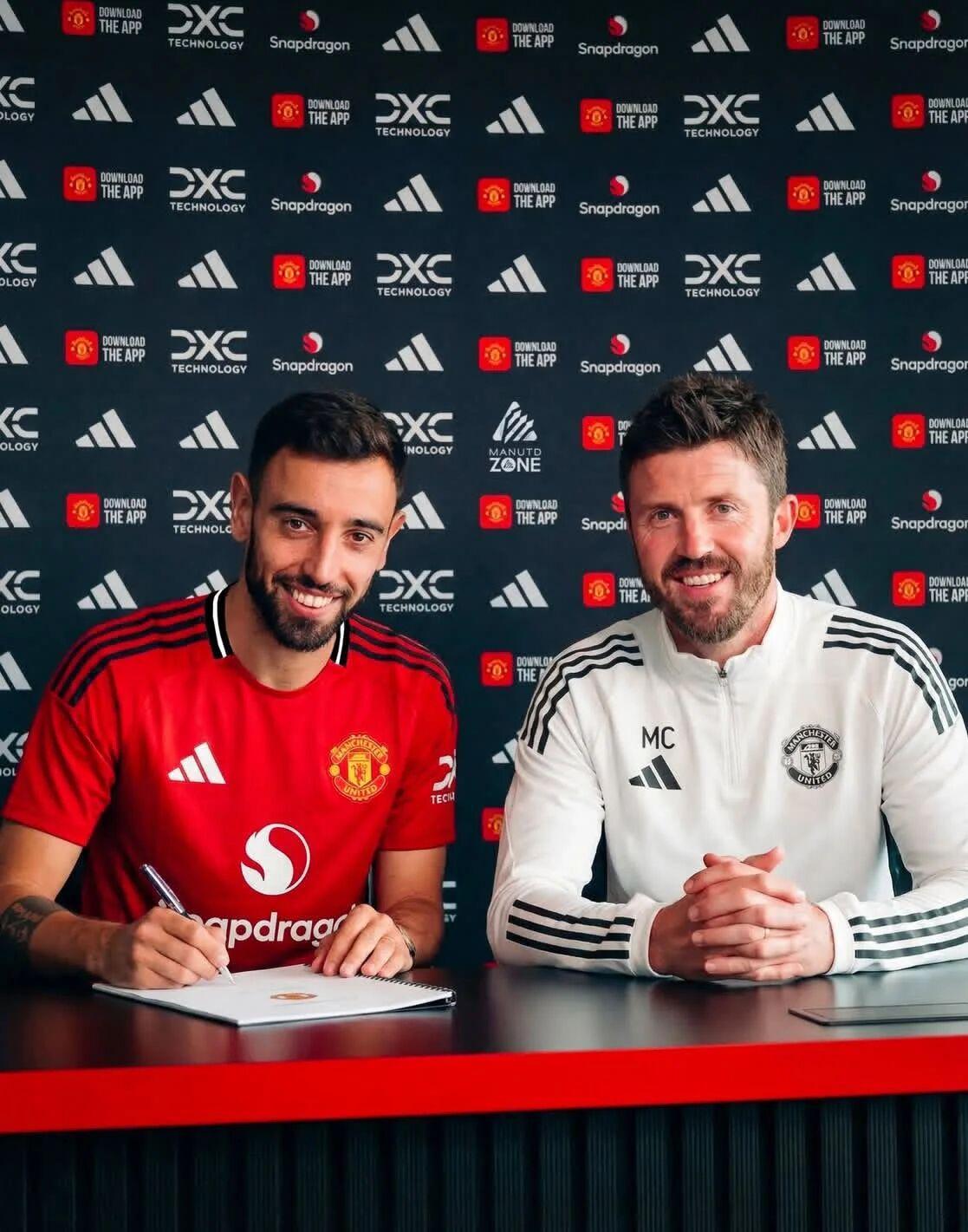 曼联恐亏8500万欲再留B费1年，助新帅过渡！世界杯前双方将定去留