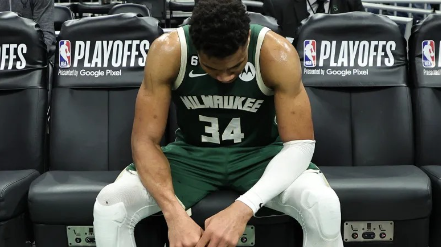 20分大胜！雷霆创纪录，亚历山大连创3大NBA神迹，字母哥要走了