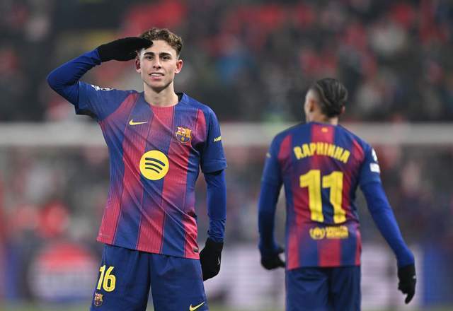 42！亚马尔缺席，莱万抢戏，弗里克神换人