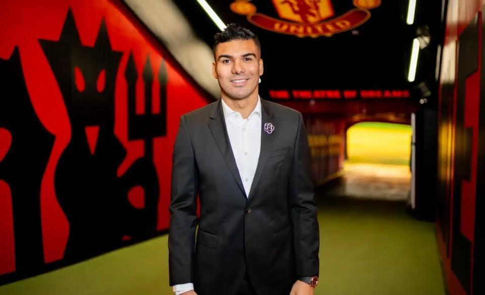 曼联官宣33岁传奇今夏离队4年助队