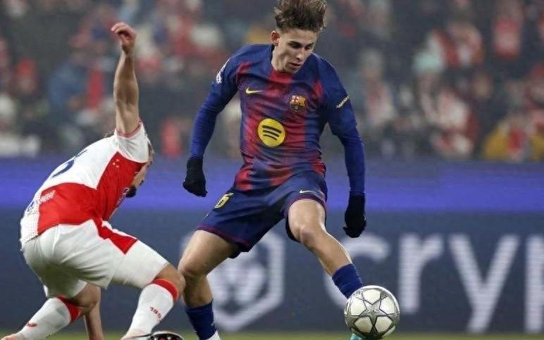 本赛季已参与20球！20岁中场炸裂崛起，成巴萨新核