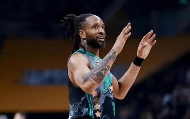 CBA积分榜最新排名！上海逆袭广东杀