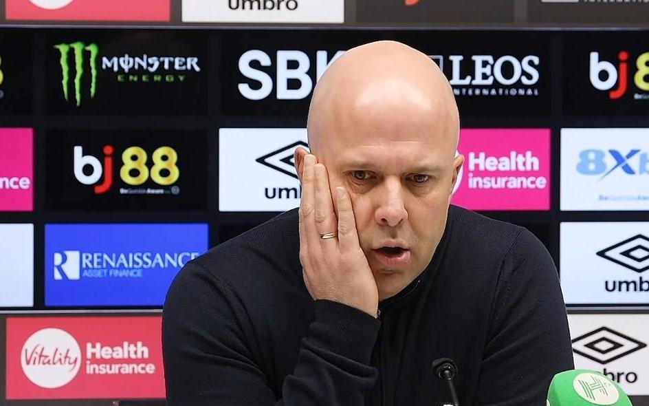 斯洛特：第一个丢球不能全怪范戴克，风对球路影响很大