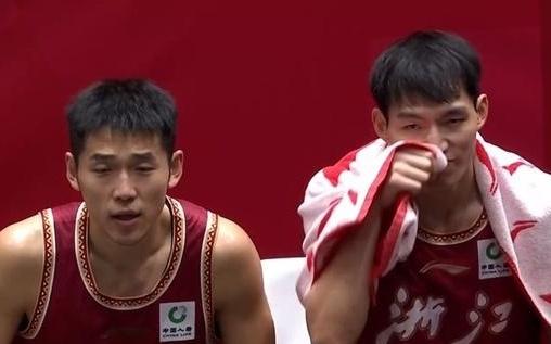 上海vs浙江前瞻：洛夫顿PK约克超级外援大战张镇麟率队冲击连胜